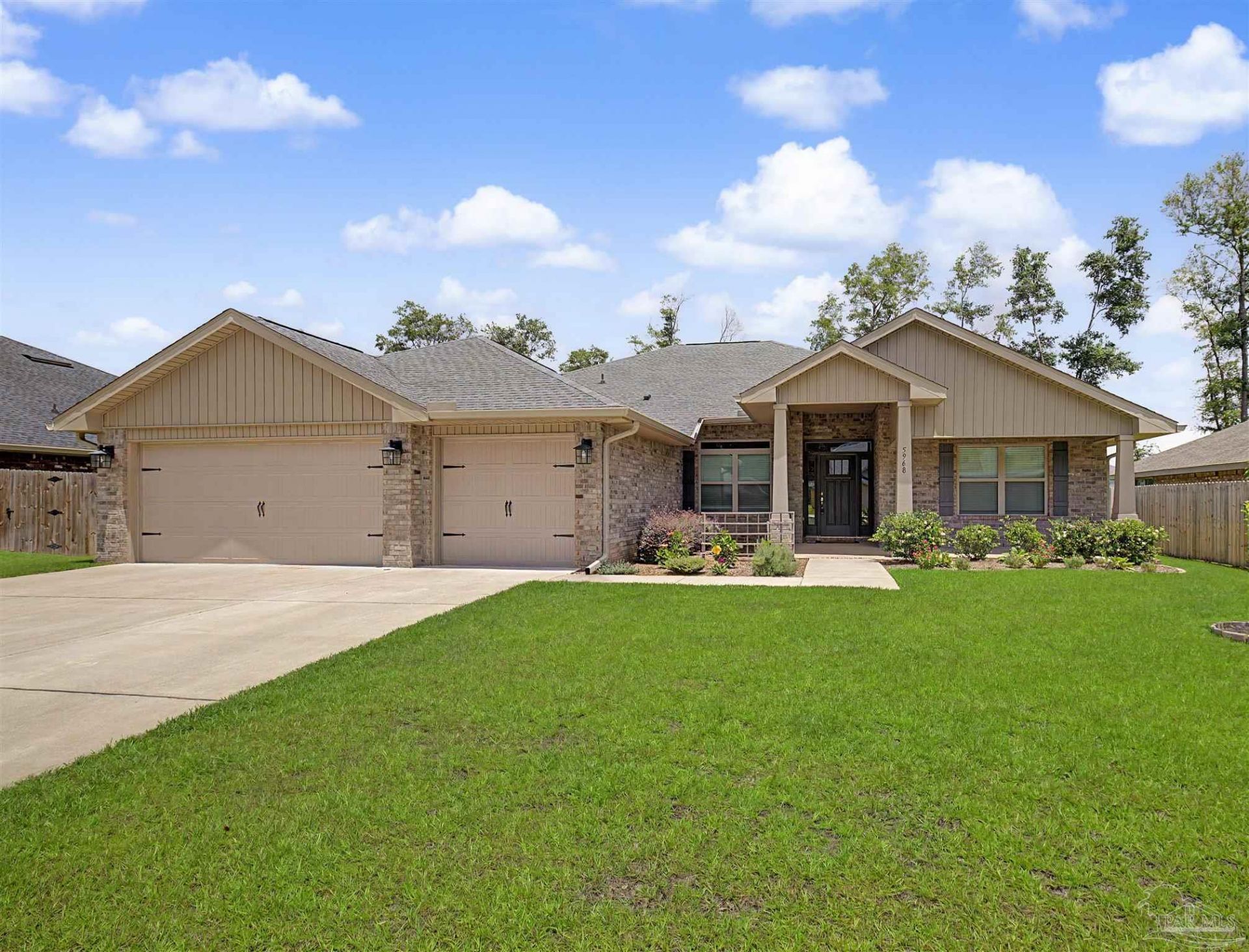 5968 Parsonage Cir, Milton, FL 32570 Main Photo