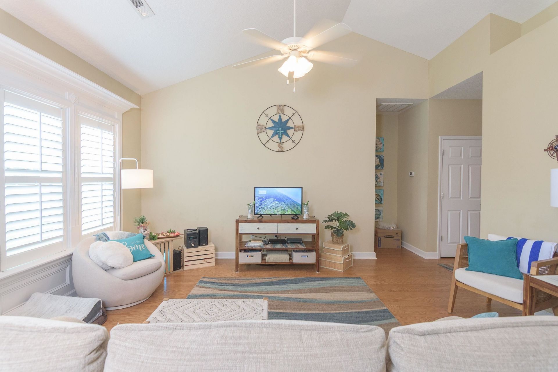 201 Archdale Dr.  Photo 11