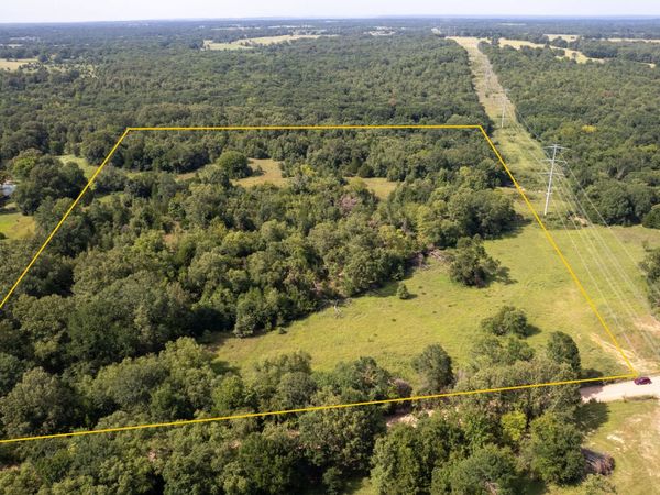 E Allison Road, Atoka, OK 74525