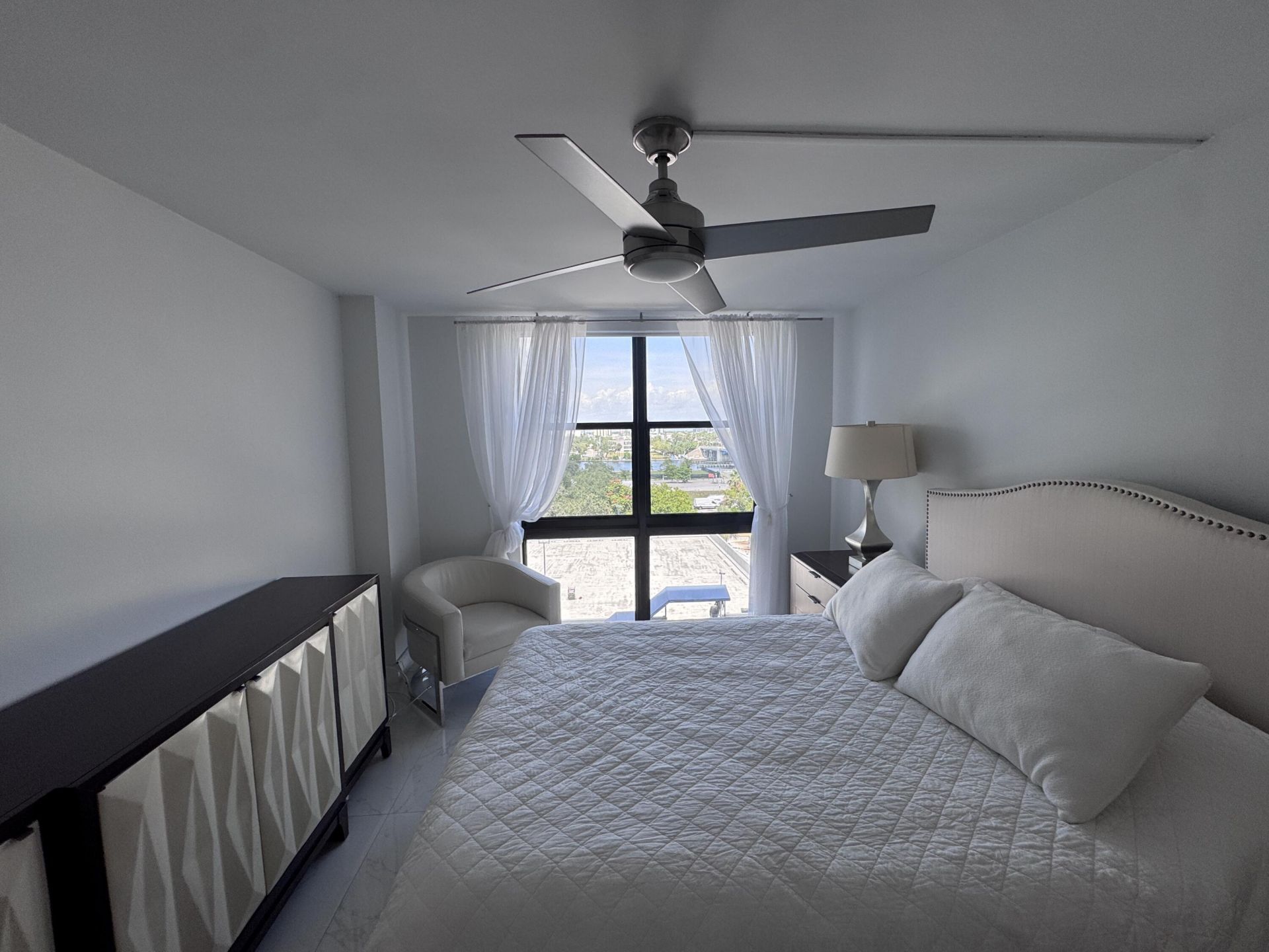 3031 N Ocean Boulevard, Unit 708, Fort Lauderdale, FL 33308 Photo