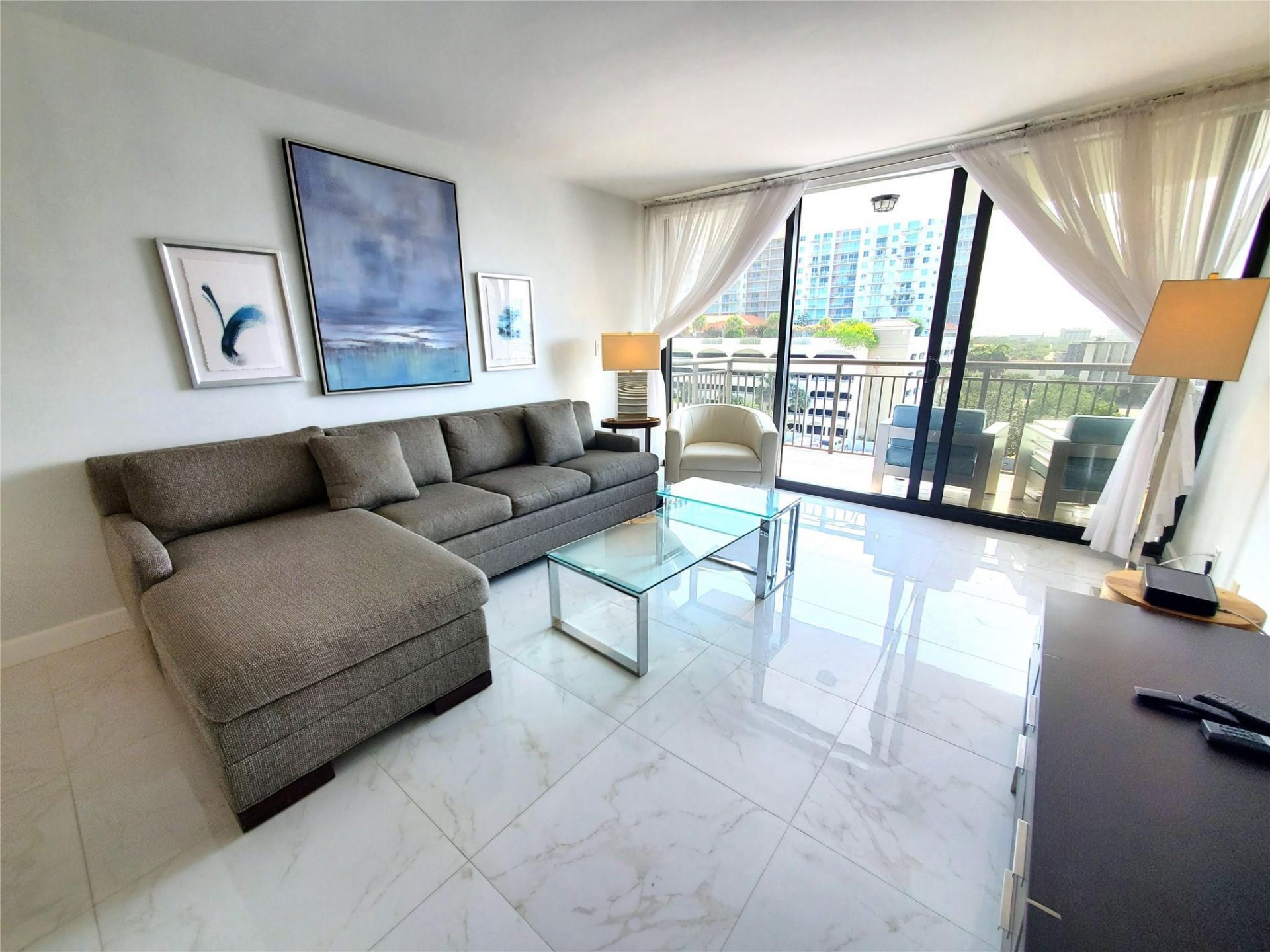 3031 N Ocean Boulevard, Unit 708, Fort Lauderdale, FL 33308 Photo