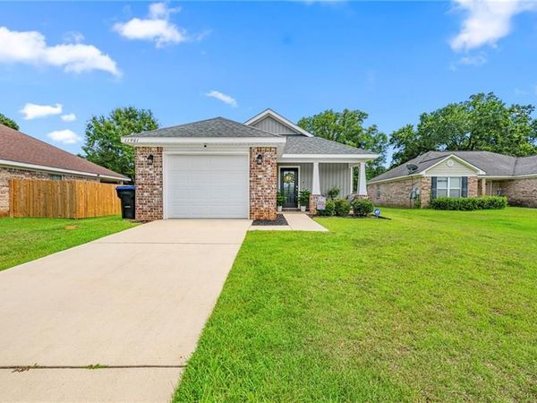 11901 Liberty Drive S, Mobile, AL 36608