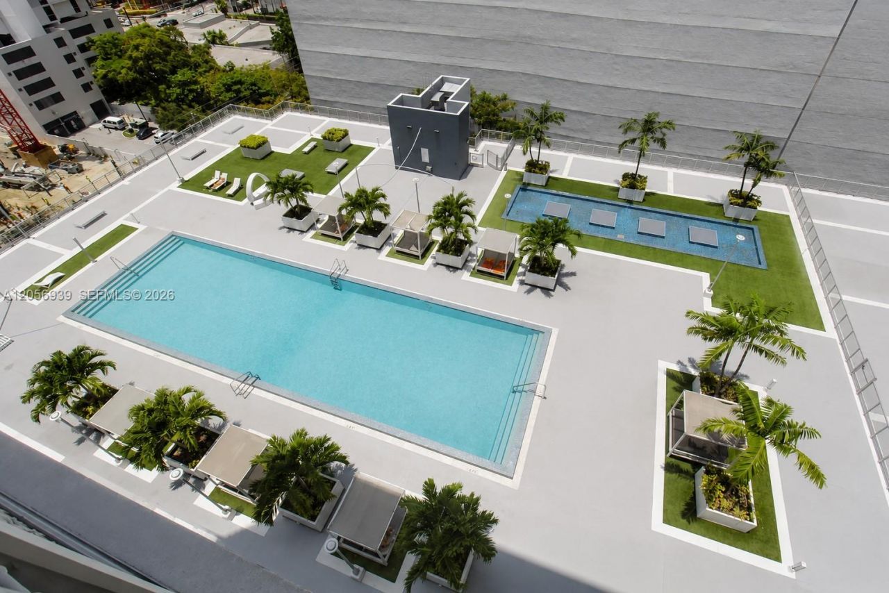 690 SW 1st Ct , Unit 1528, Miami, FL 33130 Photo