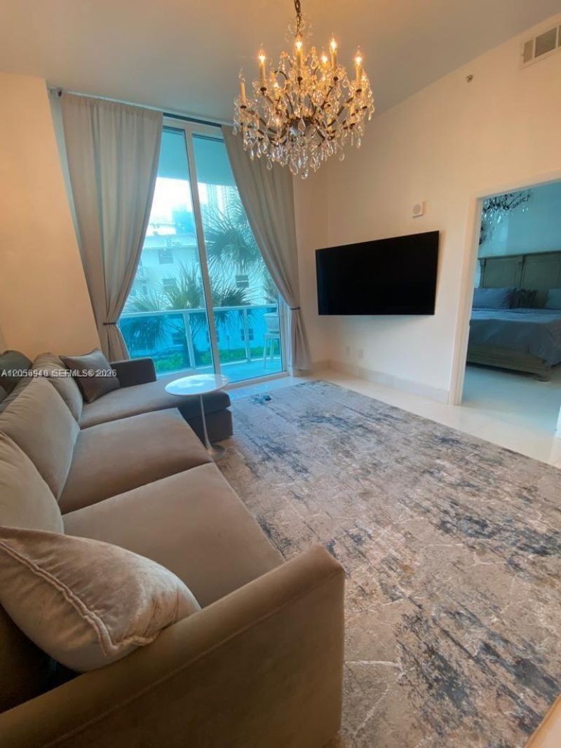 1945 S Ocean Dr, Unit 211, Hallandale Beach, FL 33009 Photo