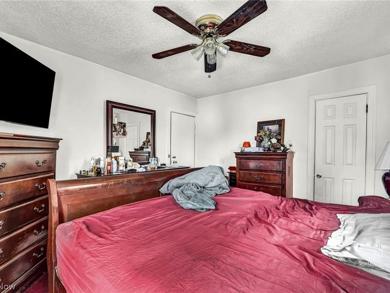 1909 Powell Avenue, Cleveland Heights, OH 44118 Photo 24