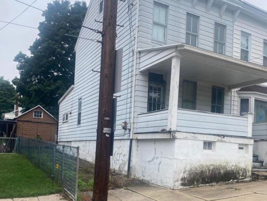22 Park Street, Pottsville, PA 17901 Main Photo