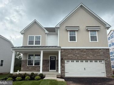 3049 MARTHA WAY, PENNSBURG, PA 18073