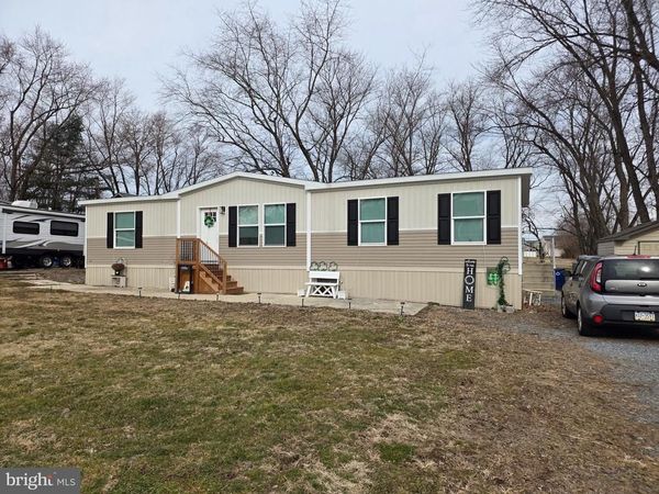 254 WALNUT STREET , BAINBRIDGE, PA 17502