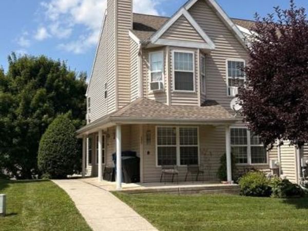 135 PETERS COURT, COATESVILLE, PA 19320