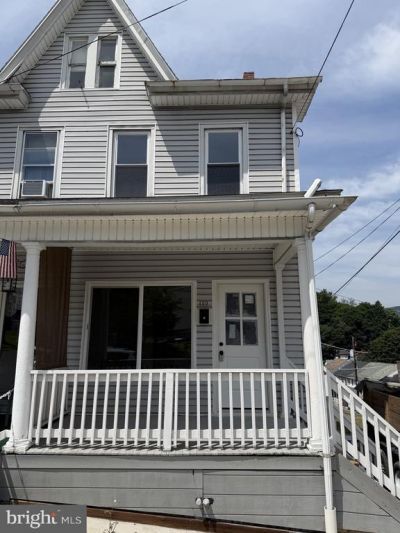 400 S MARKET STREET, SHAMOKIN, PA 17872