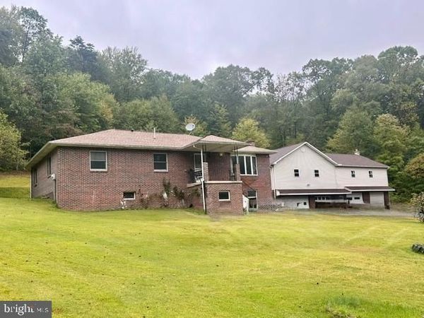 620 MILE RUN ROAD , SUNBURY, PA 17801
