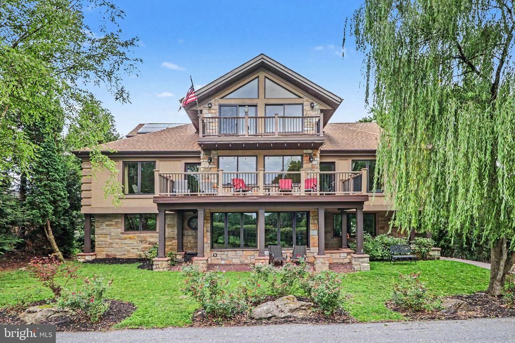322 OLDE MEADOW LANE, HERSHEY, PA 17033