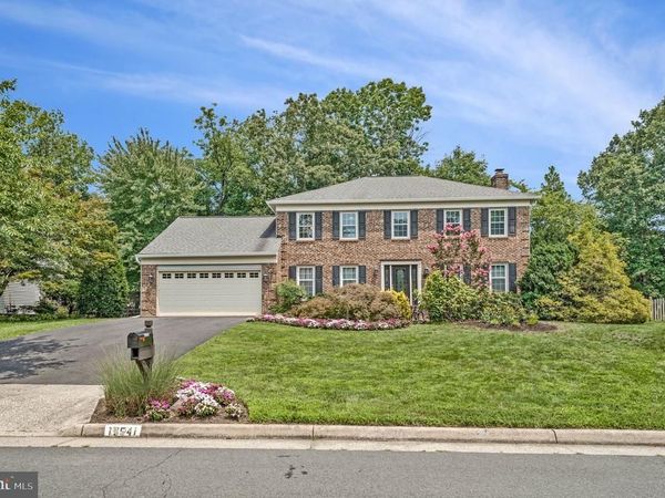 15541 EAGLE TAVERN LANE, CENTREVILLE, VA 20120