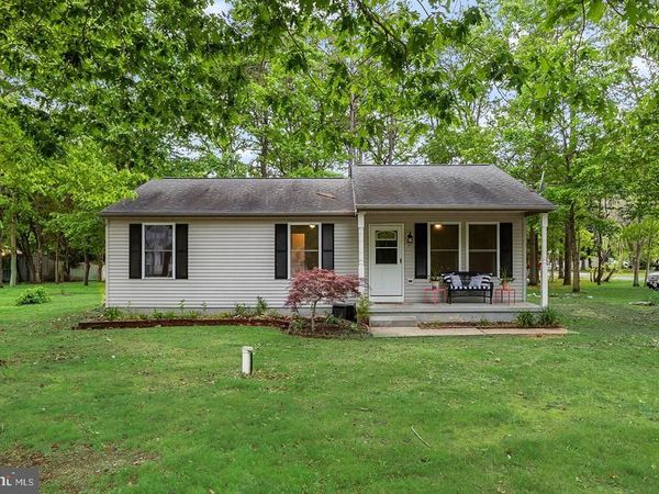 109 6TH AVE AVENUE, CHESILHURST, NJ 08089