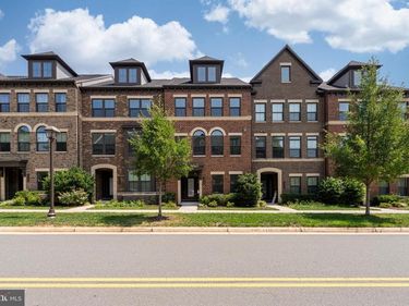 22268 PHILANTHROPIC DRIVE, ASHBURN, VA 20148