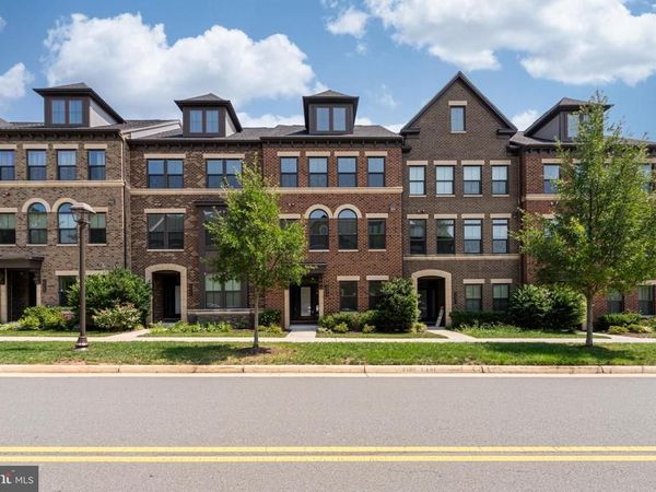 22268 PHILANTHROPIC DRIVE, ASHBURN, VA 20148