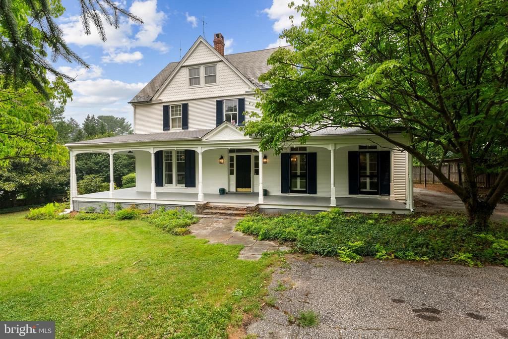 1600 W JOPPA ROAD , TOWSON, MD 21204