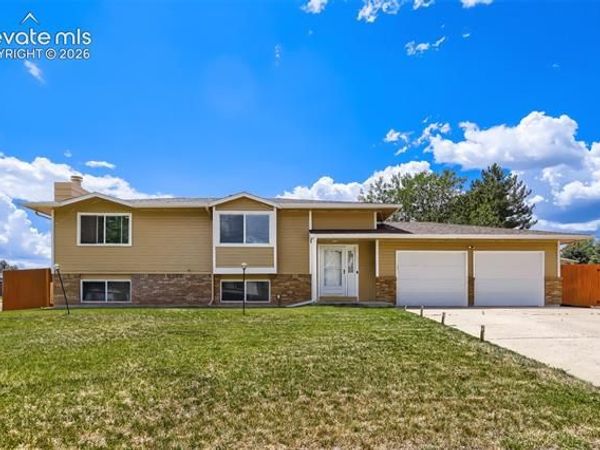 4240 Chenango Drive, Colorado Springs, CO 80911