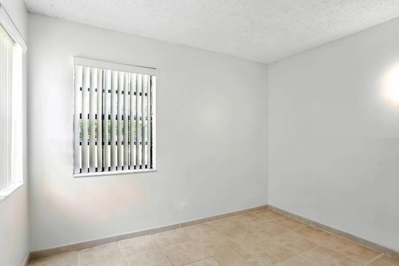 3050 Norwood Place, Unit N112, Boca Raton, FL 33431 Photo