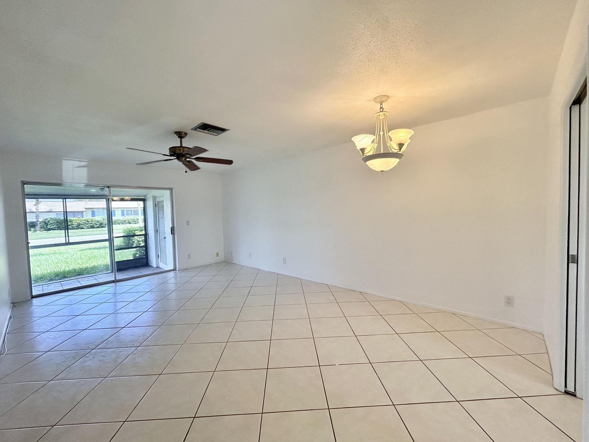 2885 Crosley Drive E, Unit A, West Palm Beach, FL 33415 Photo