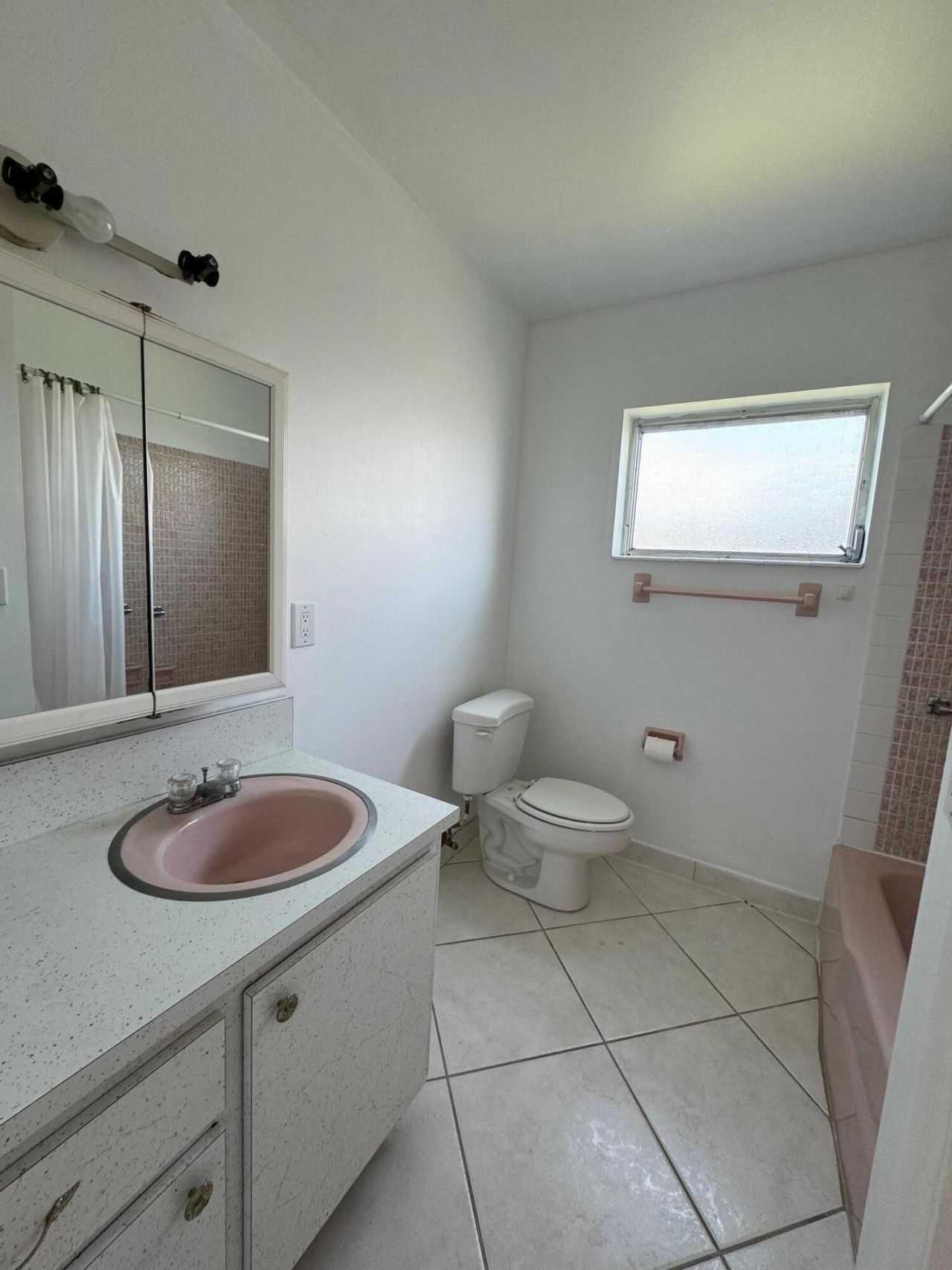 2885 Crosley Drive E, Unit A, West Palm Beach, FL 33415 Photo