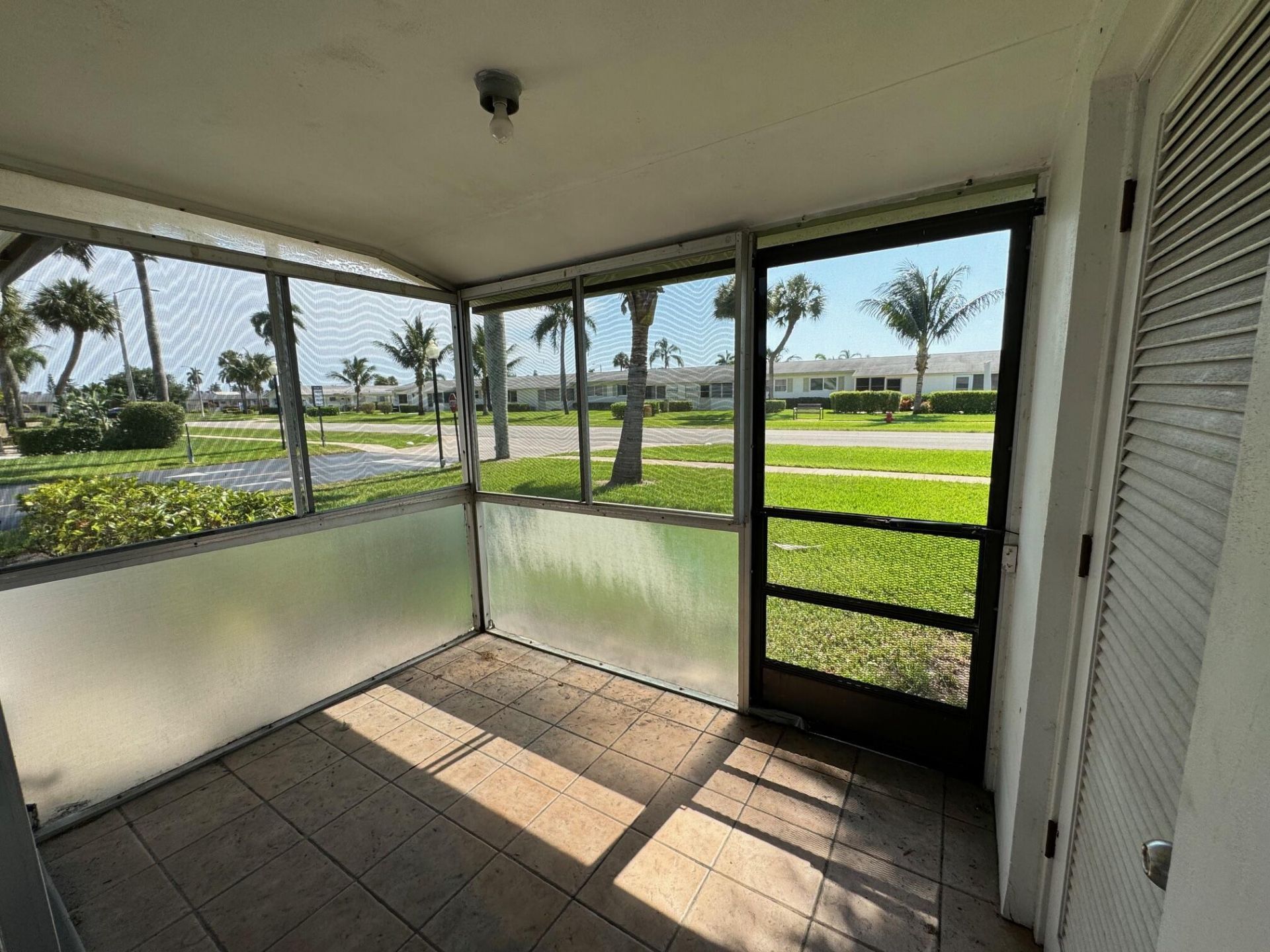 2885 Crosley Drive E, Unit A, West Palm Beach, FL 33415 Photo