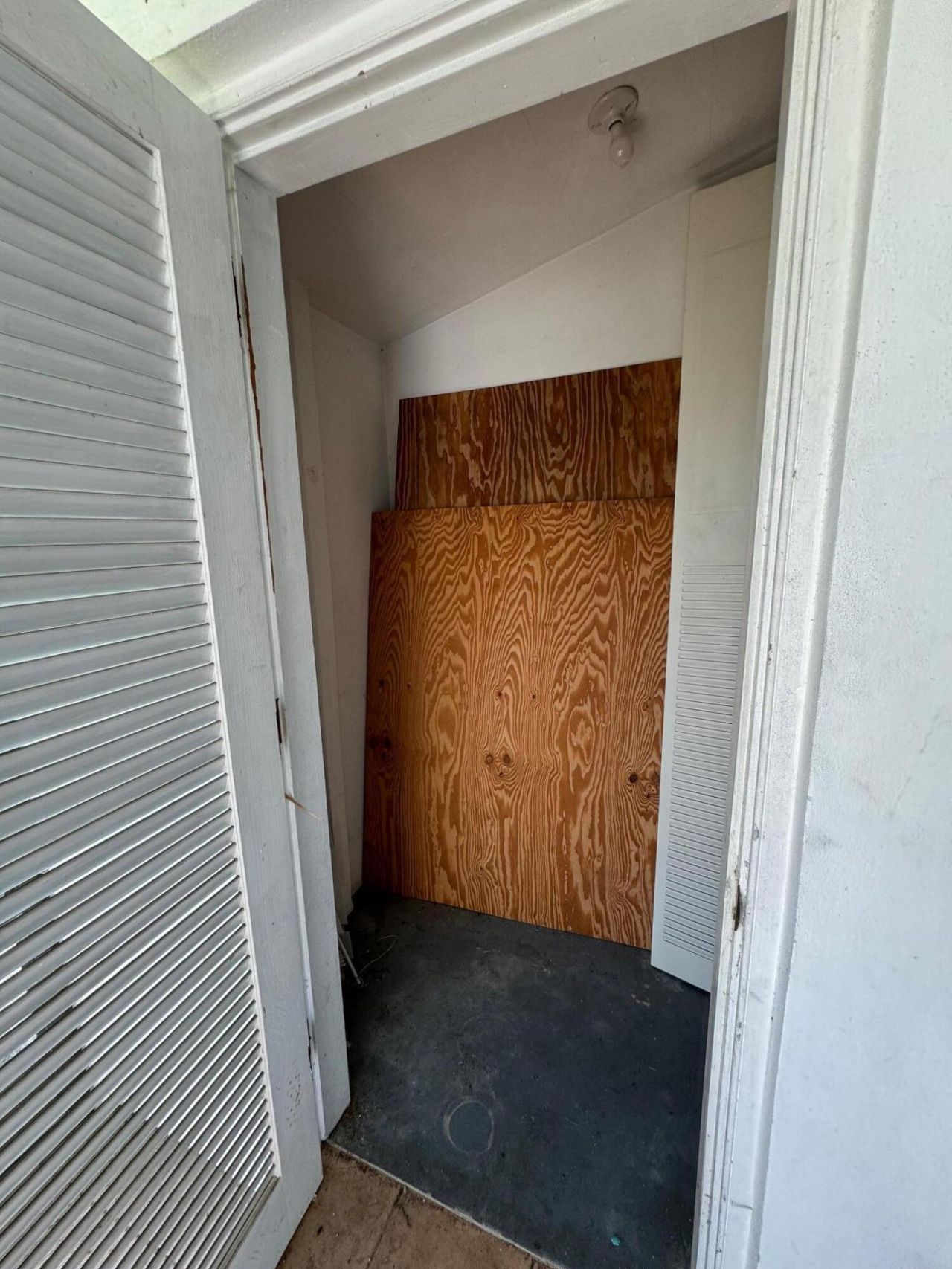 2885 Crosley Drive E, Unit A, West Palm Beach, FL 33415 Photo