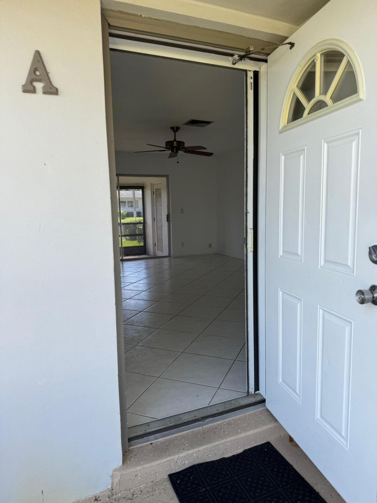 2885 Crosley Drive E, Unit A, West Palm Beach, FL 33415 Photo