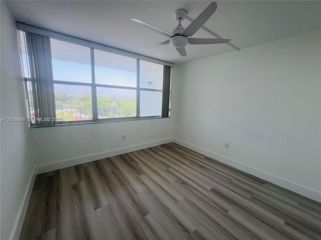 1200 NE Miami Gardens Dr , Unit 501W, Miami, FL 33179 Photo