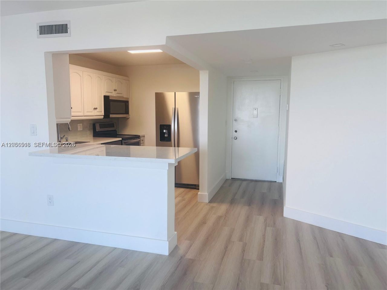 1200 NE Miami Gardens Dr , Unit 501W, Miami, FL 33179 Photo
