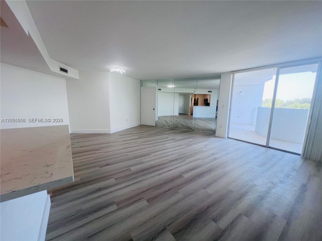 1200 NE Miami Gardens Dr , Unit 501W, Miami, FL 33179 Photo