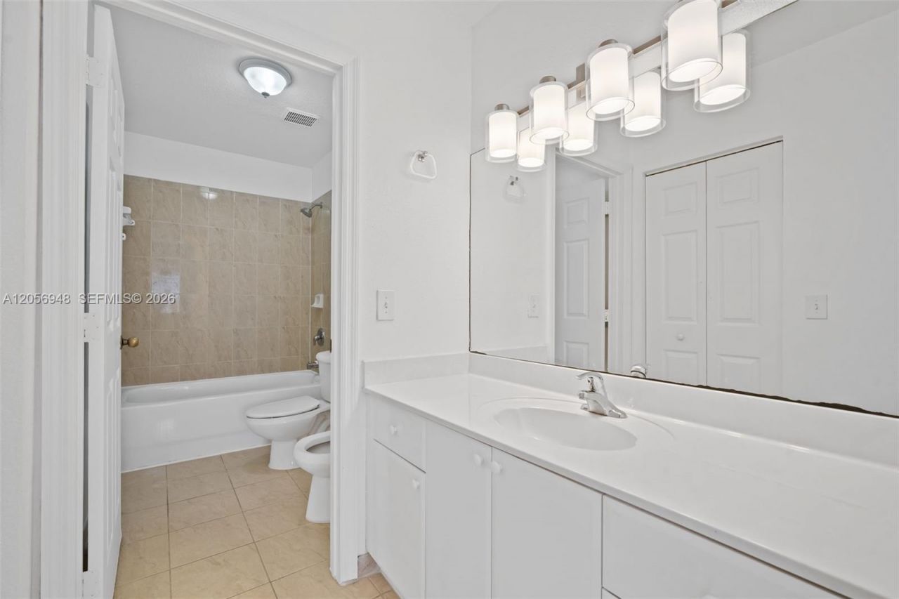 13529 SW 262nd St , Homestead, FL 33032 Photo