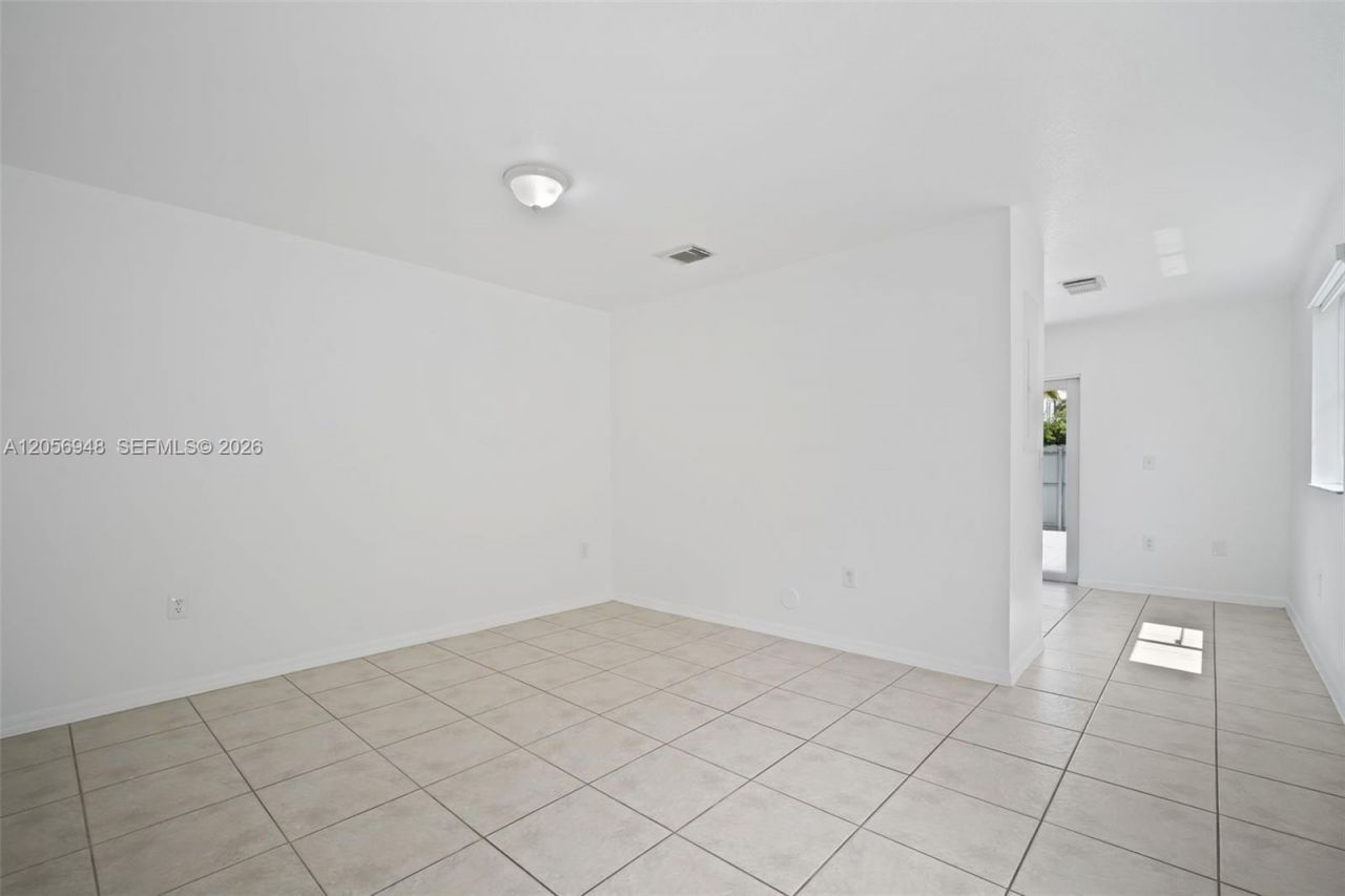 13529 SW 262nd St , Homestead, FL 33032 Photo
