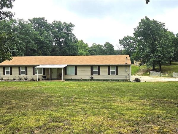 13982 State Route 21 , De Soto, MO 63020