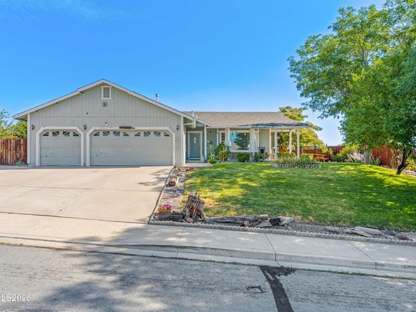 1347 Whooping Crane Drive, Sparks, NV 89441