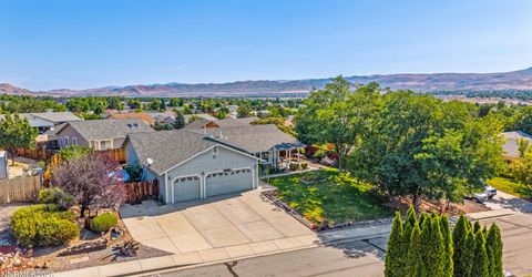 1347 Whooping Crane Drive, Sparks, NV 89441 Photo