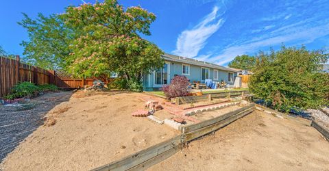 1347 Whooping Crane Drive, Sparks, NV 89441 Photo