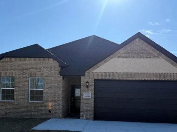 750 Section House Road, Ennis, TX 75119