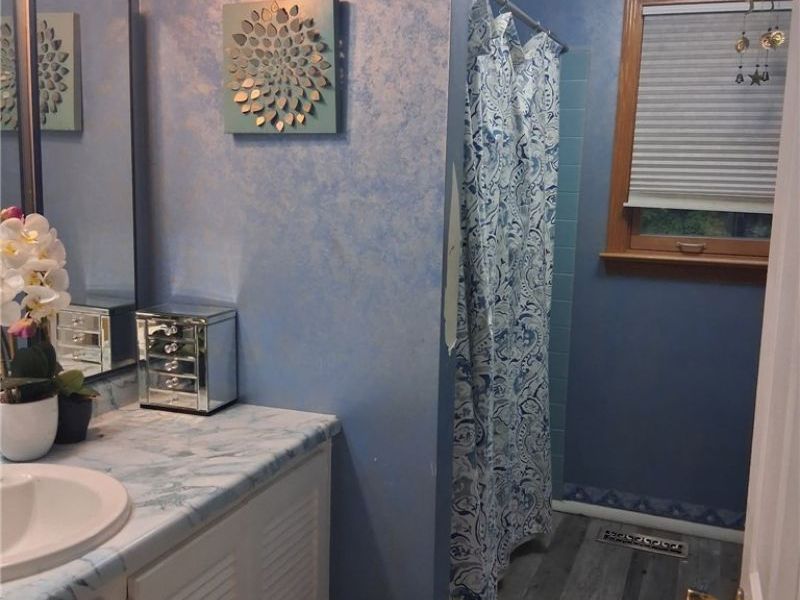 2691 Elizabeth Drive, Lordstown, OH 44481 Photo 13