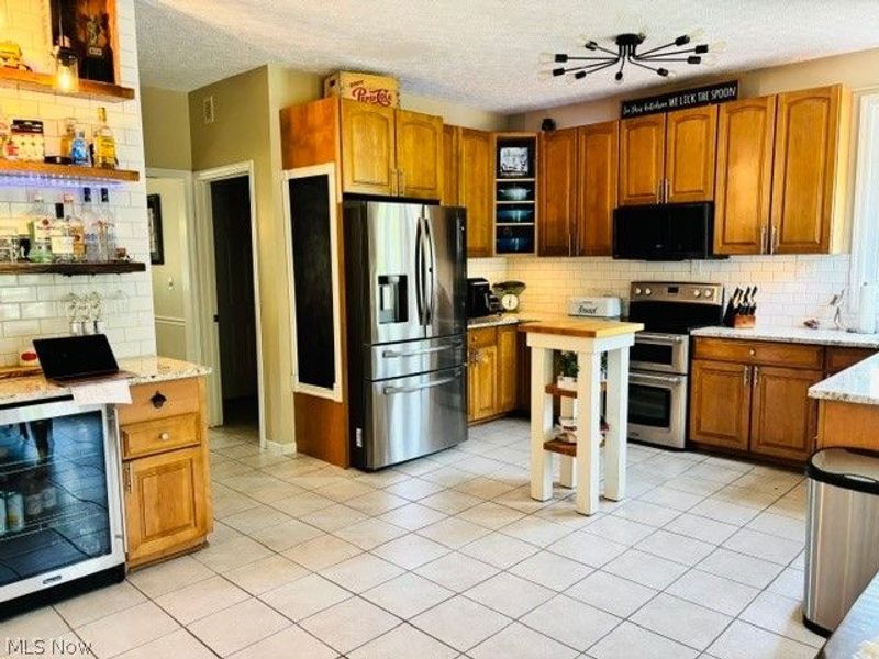 6475 Monte Drive, Painesville Township, OH 44077 Photo 5