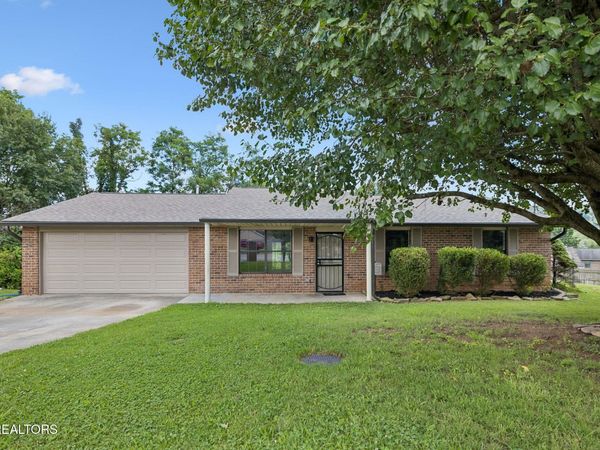 5500 Jericho Lane, Knoxville, TN 37918