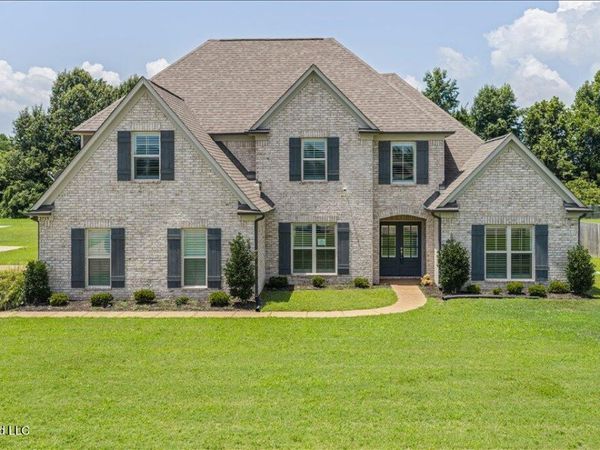 2739 Layne Drive, Olive Branch, MS 38654