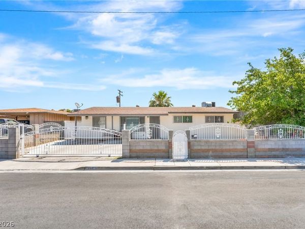 848 N 18th Street, Las Vegas, NV 89101