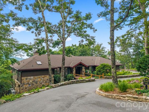 815 Crest Trail, Linville, NC 28646