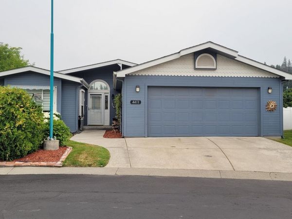 4411 S Sunny Creek Dr, Spokane, WA 99224