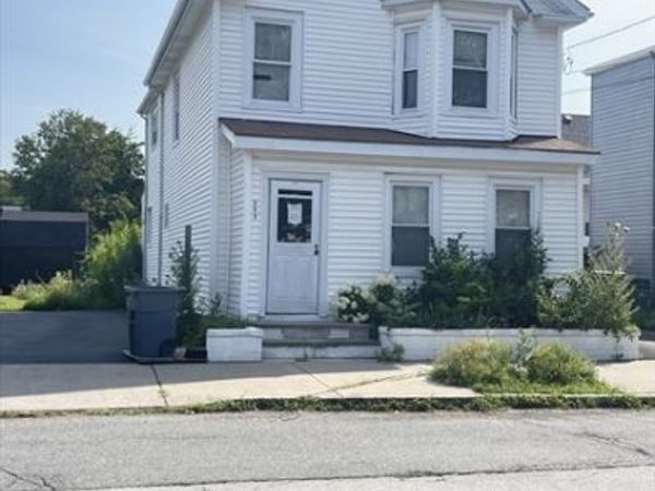 209 Fayette St, Lynn, MA 01902