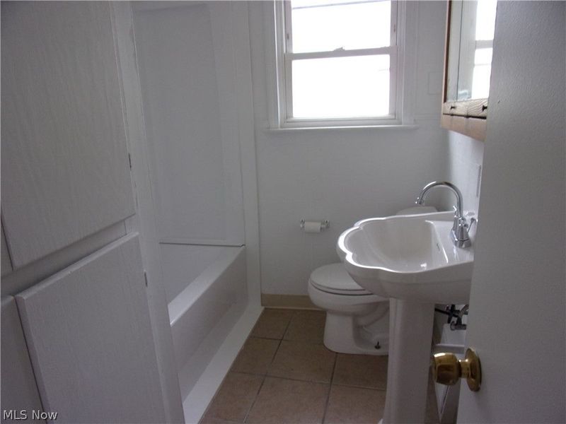 1486 Hammel Street, Akron, OH 44306 Photo 10