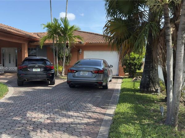 760 W 23rd St , Hialeah, FL 33010