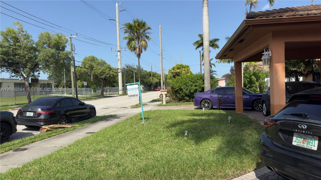 760 W 23rd St , Hialeah, FL 33010 Photo