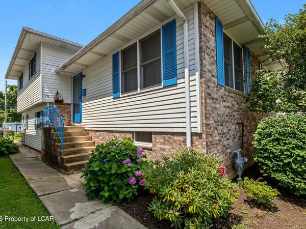 73 Girard Avenue, Plymouth, PA 18651